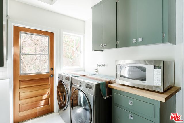 $1,950,000 | 4110 Pine Avenue, Long Beach, CA 90807