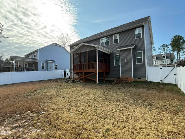 $435,000 | 352 Hawkesburg Drive, Clayton, NC 27527