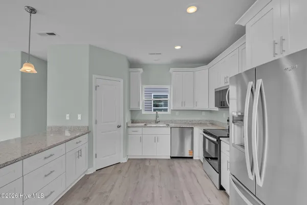 $274,000 | 423 Elcinoca Drive, Elizabeth City, NC 27909