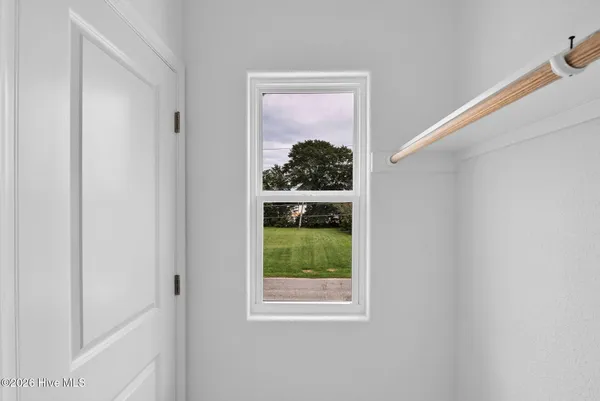 $274,000 | 423 Elcinoca Drive, Elizabeth City, NC 27909