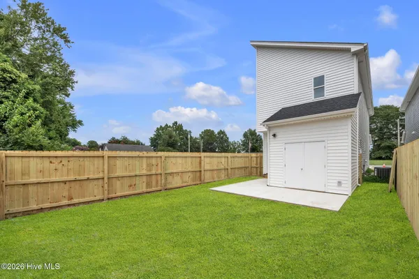 $274,000 | 423 Elcinoca Drive, Elizabeth City, NC 27909