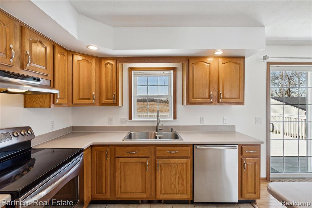 10459 North Fowlerville Road Fowlerville, MI 48836 - Photo 14 of 59 Gallery Image 14