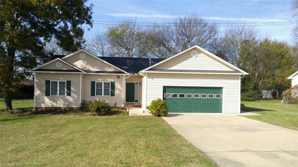 369 Madison Road Mocksville, NC 27028 - Photo 2 of 20 Gallery Image 2