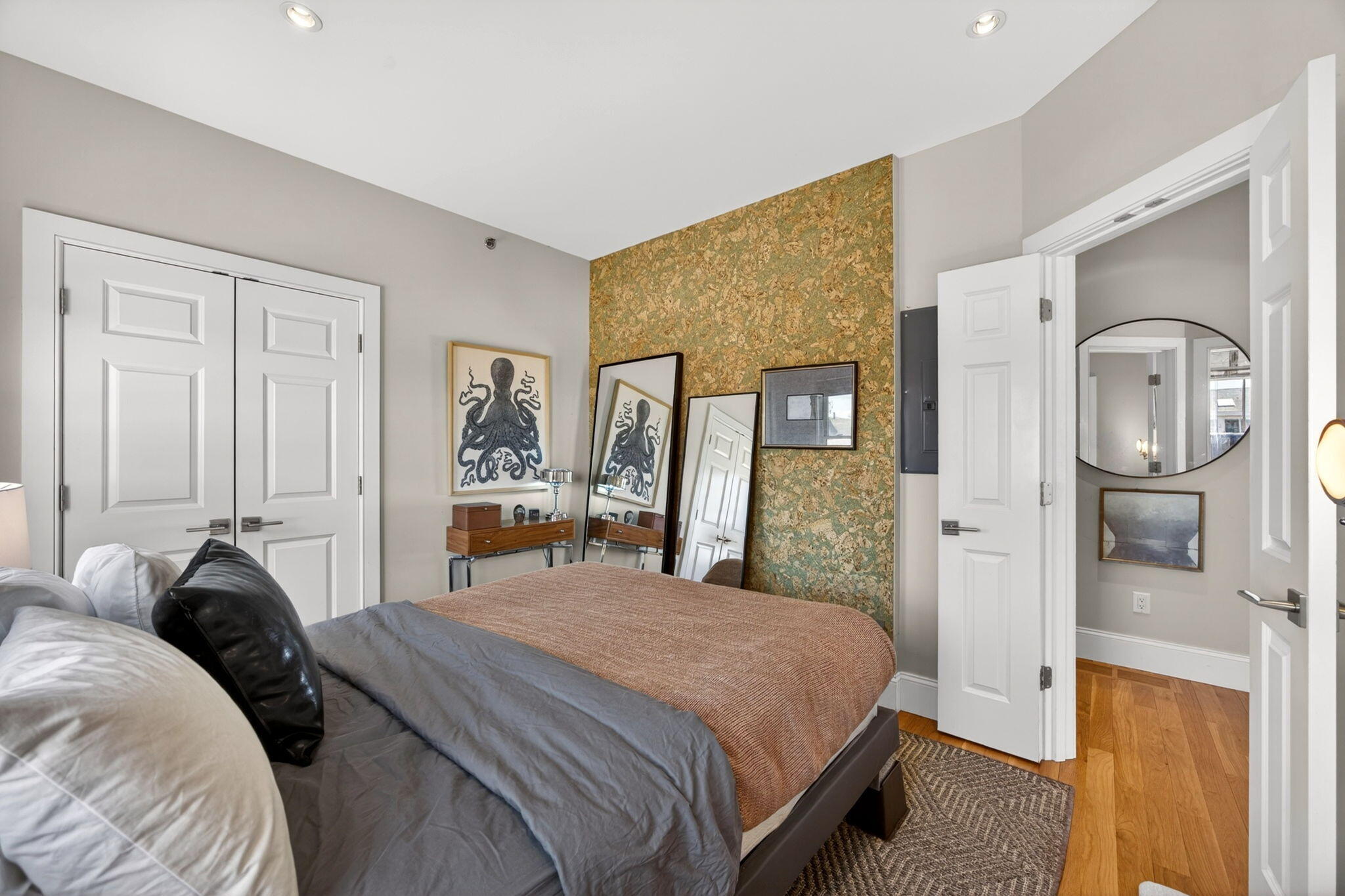333 R Commercial Street, Unit 3 Provincetown, MA 02657 - Photo 18 of 33 17-17-9L4A8969