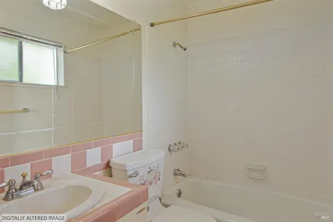 $1,300,000 | 2062-2070 Ludwig Avenue, Santa Rosa, CA 95407