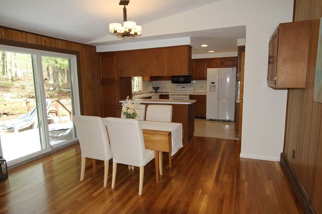 11 Woodpark Circle Lexington, MA 02421 - Photo 6 of 21
