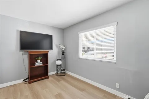 $1,095,000 | 5017 West 118th Place, Hawthorne, CA 90250