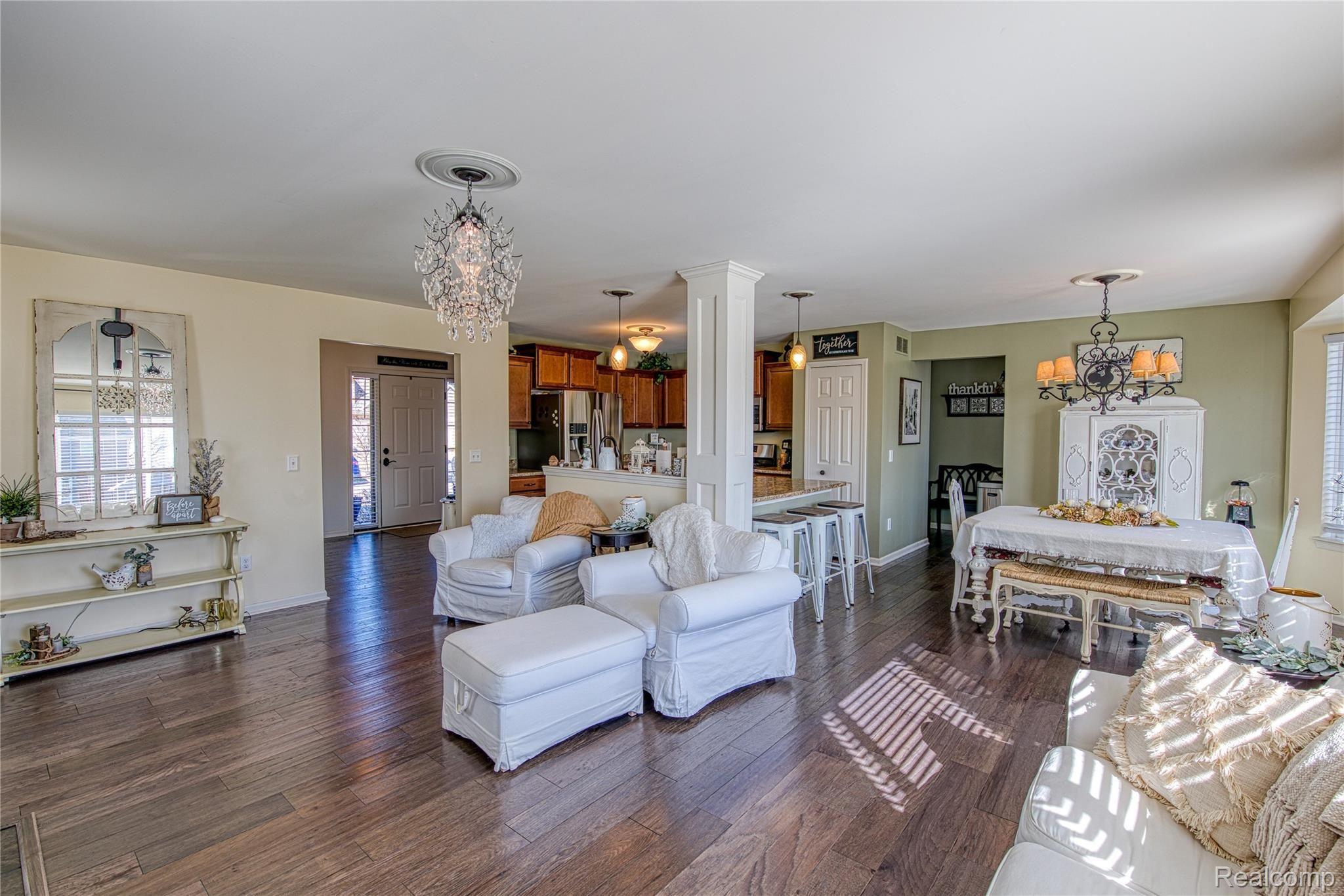 9362 Maple Ridge Drive Newport, MI 48166 - Photo 6 of 31 smaller 9362 Maple Ridge-2.jpg