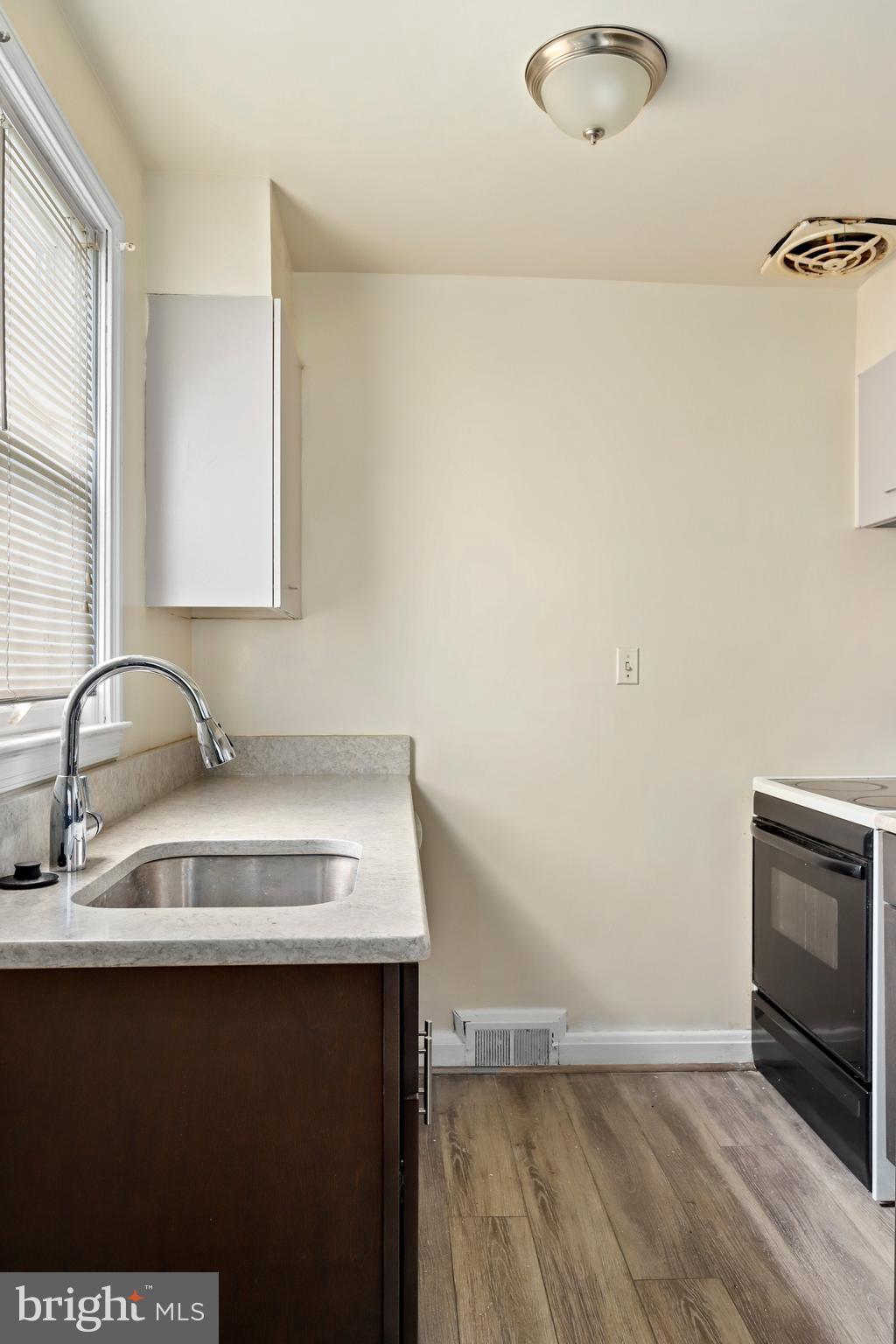 7103 Liberty Road Baltimore, MD 21207 - Photo 11 of 35