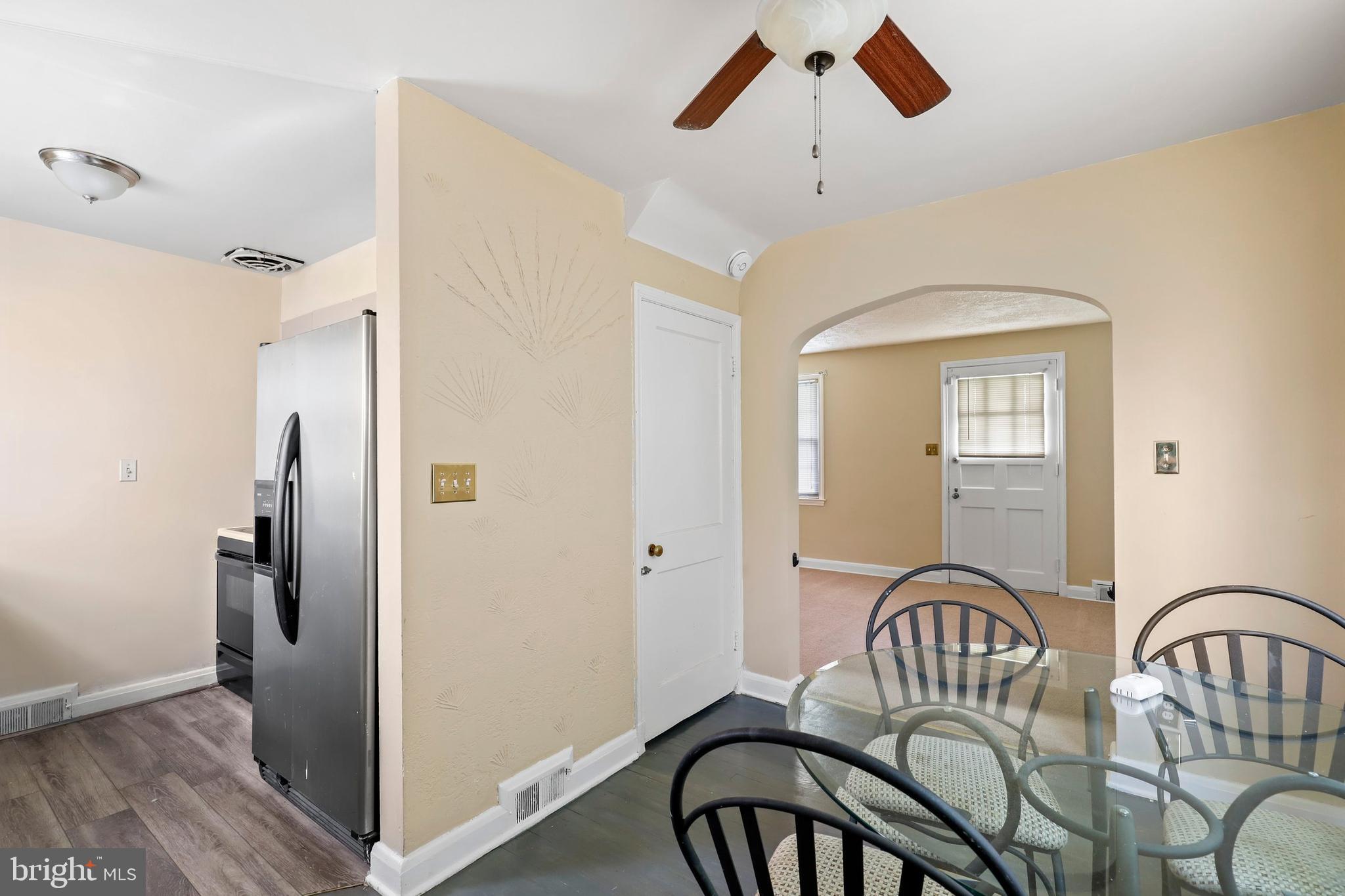 7103 Liberty Road Baltimore, MD 21207 - Photo 13 of 35