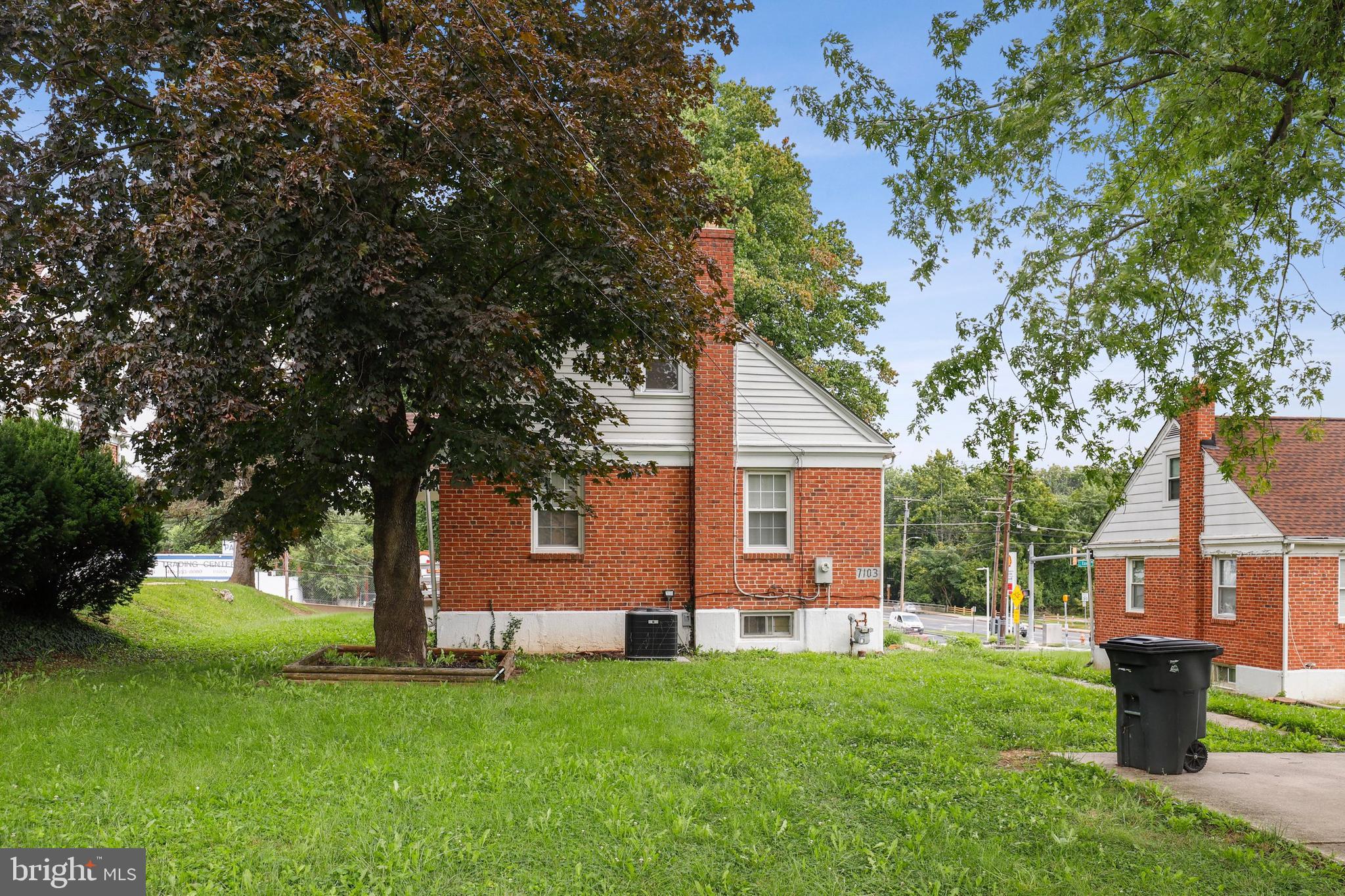 7103 Liberty Road Baltimore, MD 21207 - Photo 6 of 35
