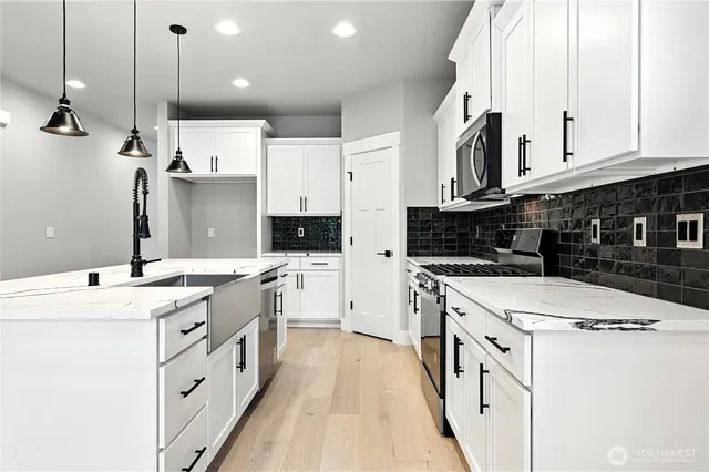 $1,269,950 | 19228 Meridian Drive Southeast, Unit CW 10, Bothell, WA 98012