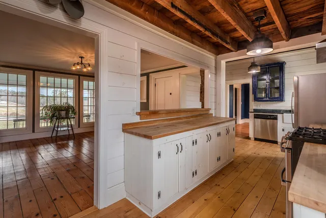 $725,000 | 1851 Route 30 Pawlet Vt 05761, Wells, VT 05774