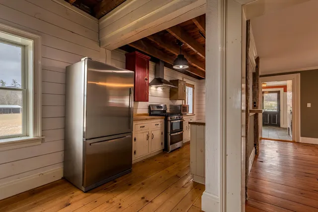 $725,000 | 1851 Route 30 Pawlet Vt 05761, Wells, VT 05774