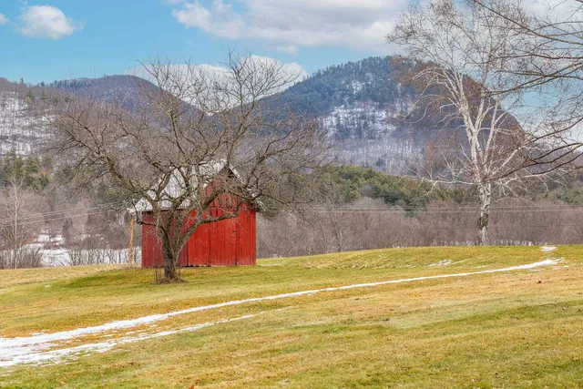 $725,000 | 1851 Route 30 Pawlet Vt 05761, Wells, VT 05774