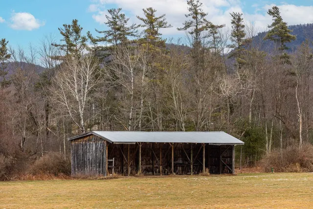 $725,000 | 1851 Route 30 Pawlet Vt 05761, Wells, VT 05774