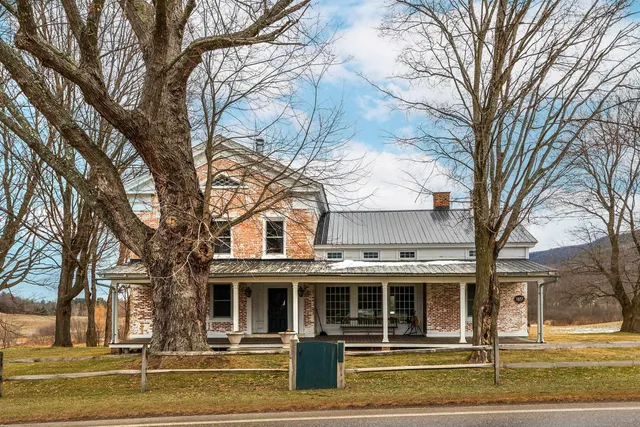 $725,000 | 1851 Route 30 Pawlet Vt 05761, Wells, VT 05774