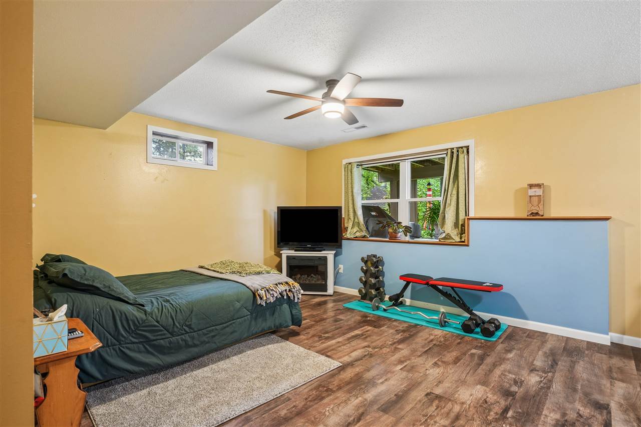 3945 South Spring Street Northeast Solon, IA 52333 - Photo 20 of 44 Gallery Image 20