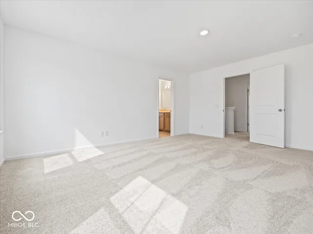 $245,990 | 576 Plowman Drive, Shelbyville, IN 46176