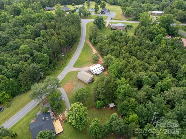 a view of a swimming pool and lake