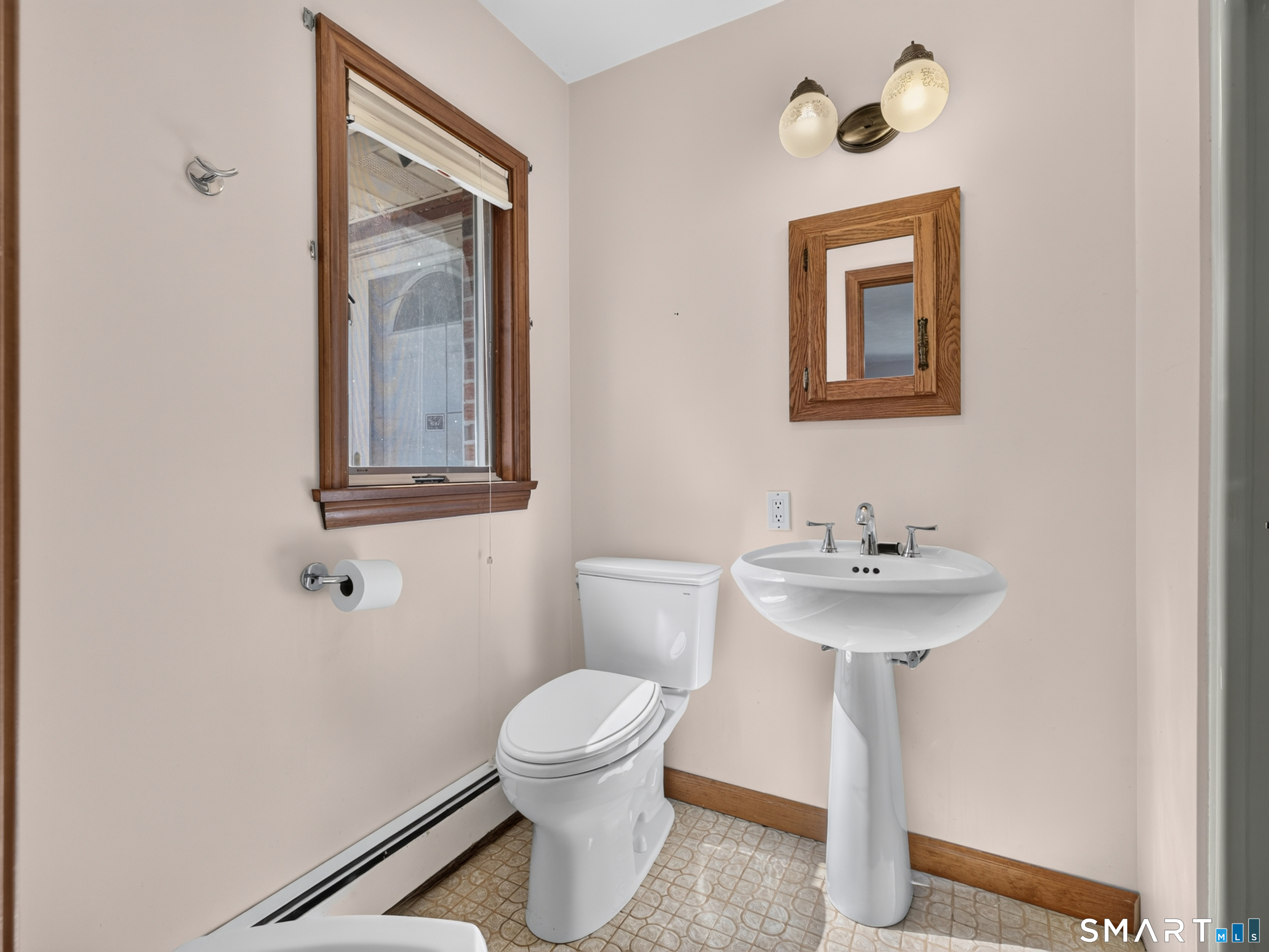475 Meridian St Extension Groton, CT 06340 - Photo 24 of 40