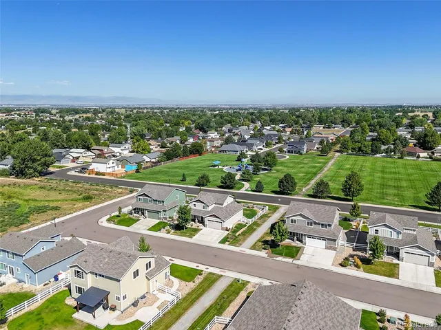 an outdoor view of house with outdoor space
