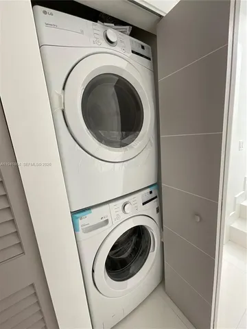 $10,000 | 3376 Perry Frow Drive, Unit B, Miami, FL 33133