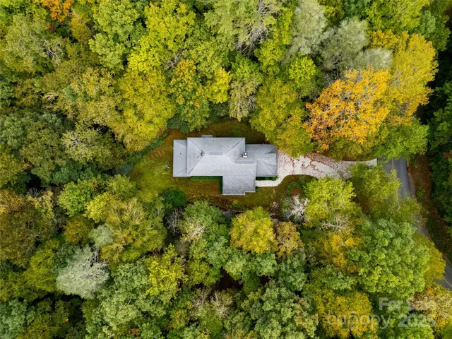 $1,145,000 | 923 Ugugu Drive, Brevard, NC 28712