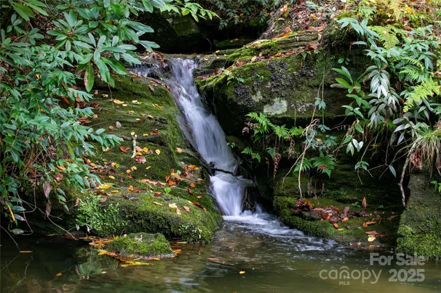 $1,145,000 | 923 Ugugu Drive, Brevard, NC 28712