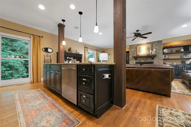 $1,145,000 | 923 Ugugu Drive, Brevard, NC 28712