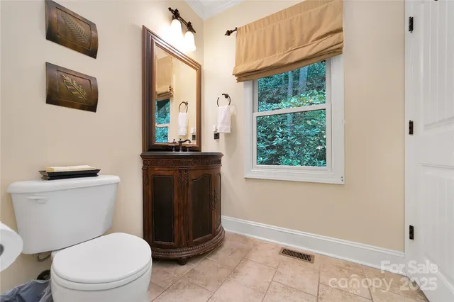 $1,145,000 | 923 Ugugu Drive, Brevard, NC 28712