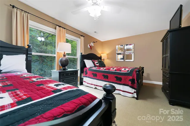 $1,145,000 | 923 Ugugu Drive, Brevard, NC 28712