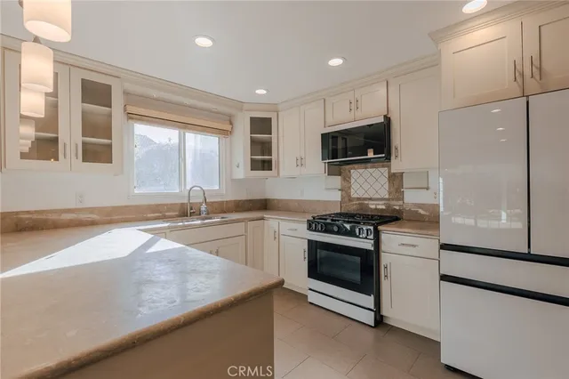 $3,500 | 6160 Academy, Riverside, CA 92506