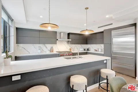 $15,000 | 1017 North Croft Avenue, Unit PH01, Los Angeles, CA 90069