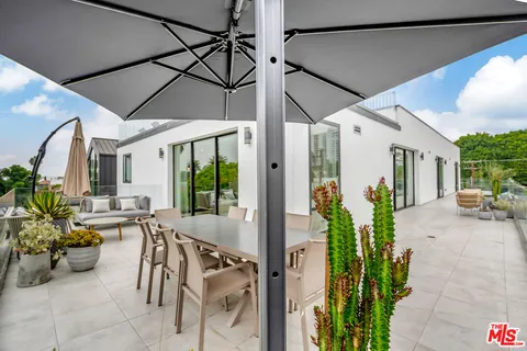 $15,000 | 1017 North Croft Avenue, Unit PH01, Los Angeles, CA 90069
