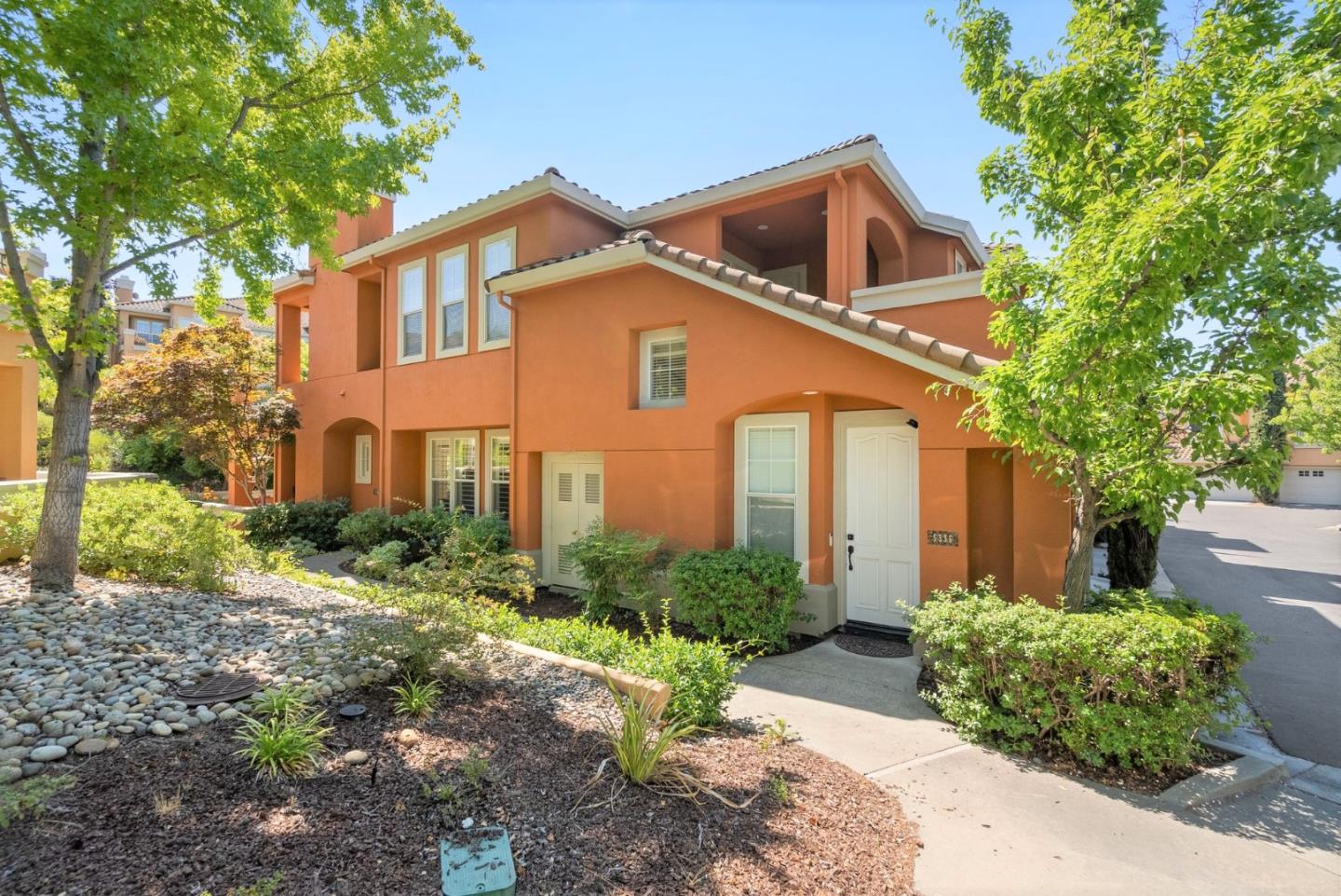5334 Silver Point Way San Jose, CA 95138 - Photo 1 of 51 a front view of a house with garden