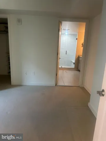 a close up view of a washer and dryer