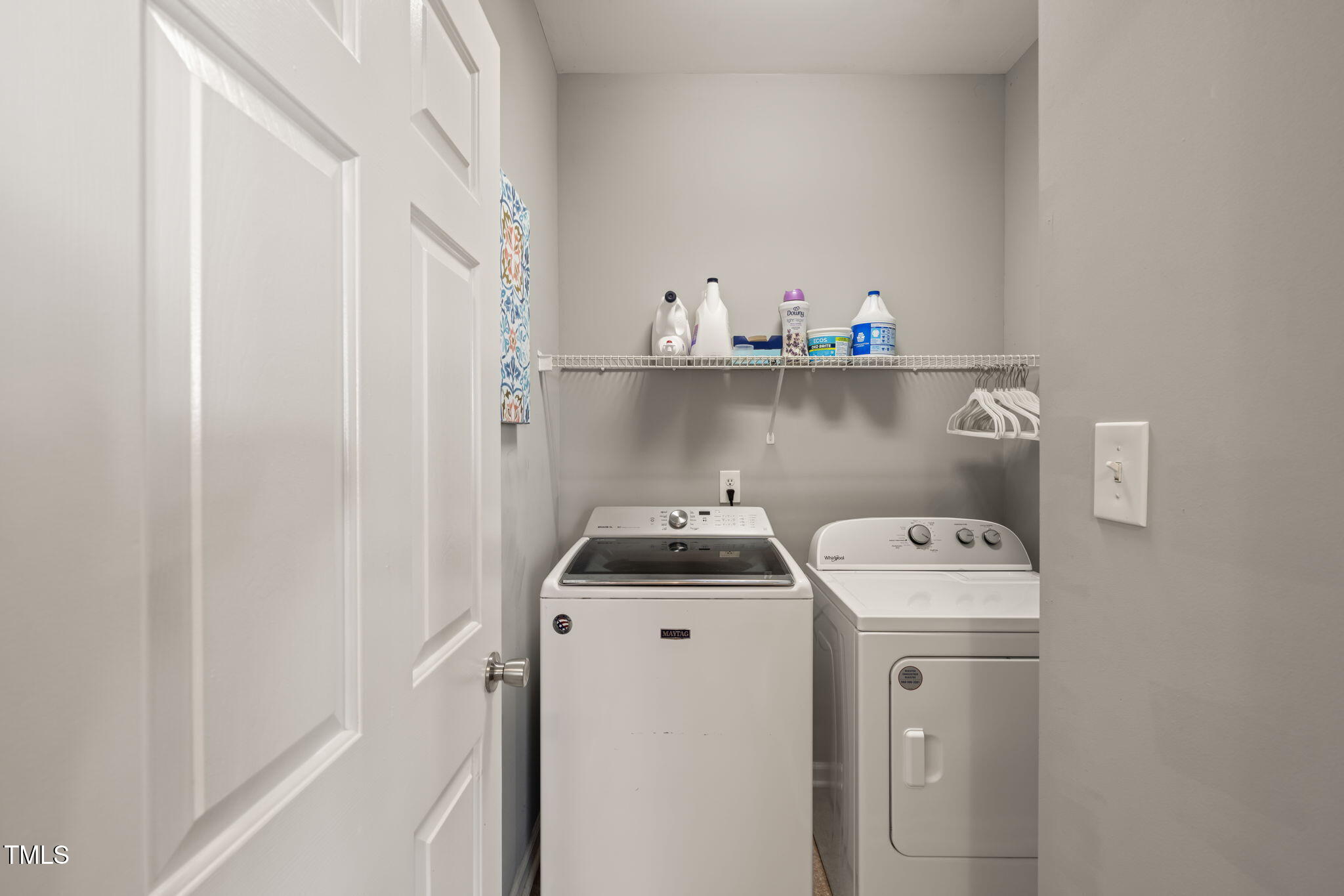 8221 Hempshire Place, Unit 101 Raleigh, NC 27613 - Photo 10 of 24 j