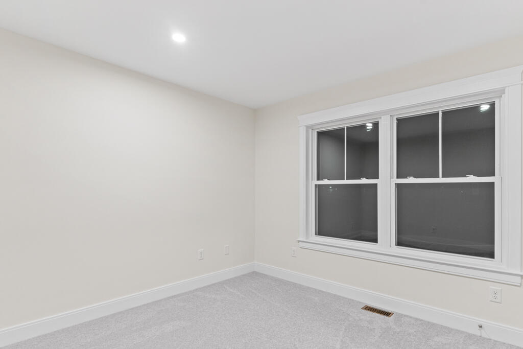 11 Roaring Rock Road Saco, ME 04072 - Photo 7 of 31 DSC02185