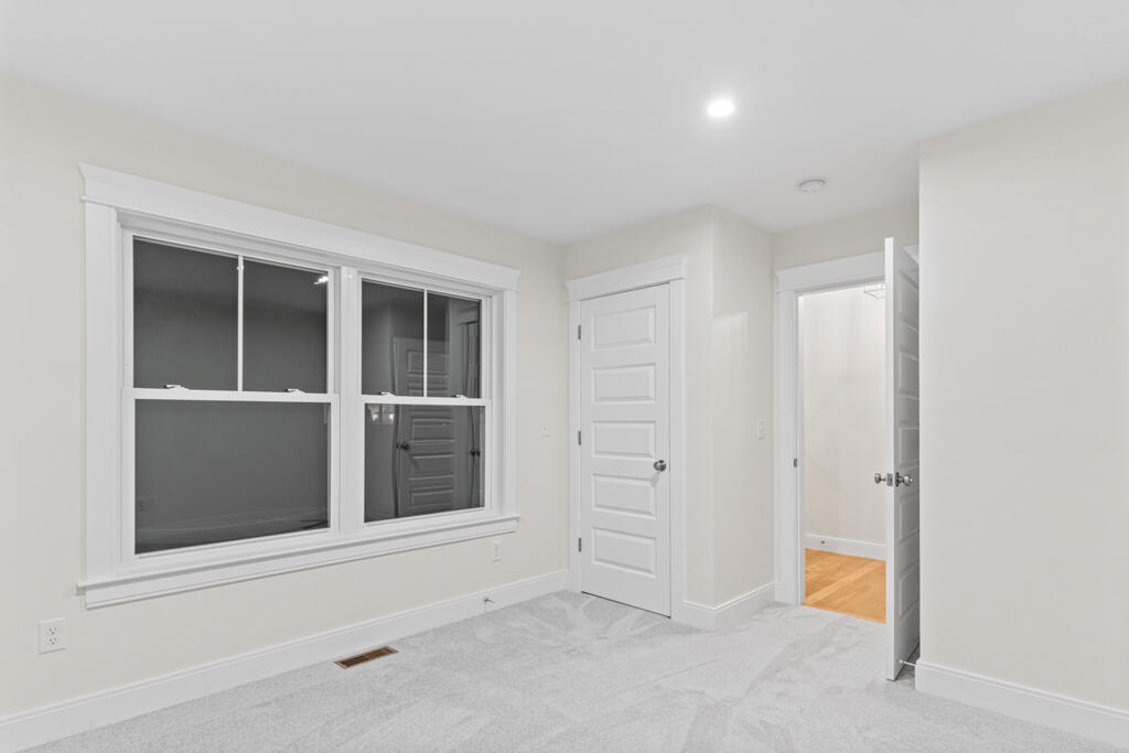 11 Roaring Rock Road Saco, ME 04072 - Photo 8 of 31 DSC02188