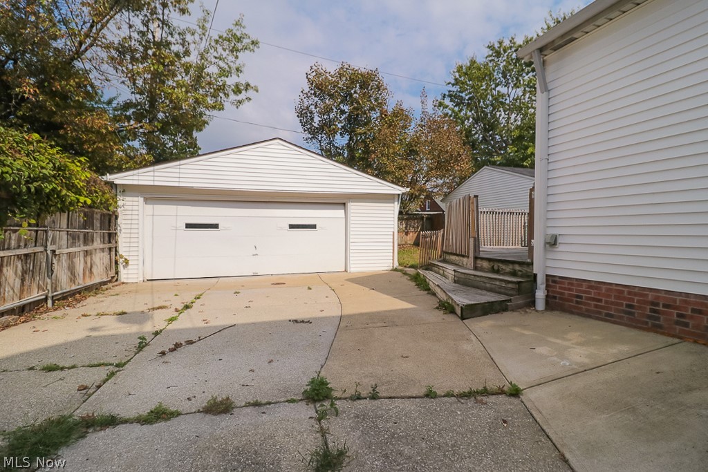 4147 Hinsdale Road South Euclid, OH 44121 - Photo 27 of 29