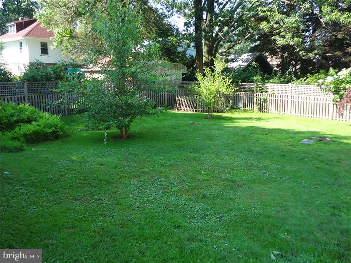 3 Ellis Road Havertown, PA 19083 - Photo 16 of 20