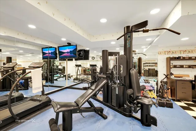 $1,500,000 | 2255 Pebble Creek Drive, Lisle, IL 60532