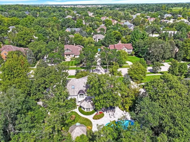 $1,500,000 | 2255 Pebble Creek Drive, Lisle, IL 60532