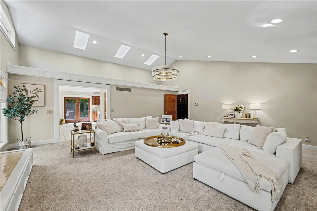 2840 Batestown Road Oakwood, IL 61858 - Photo 9 of 48