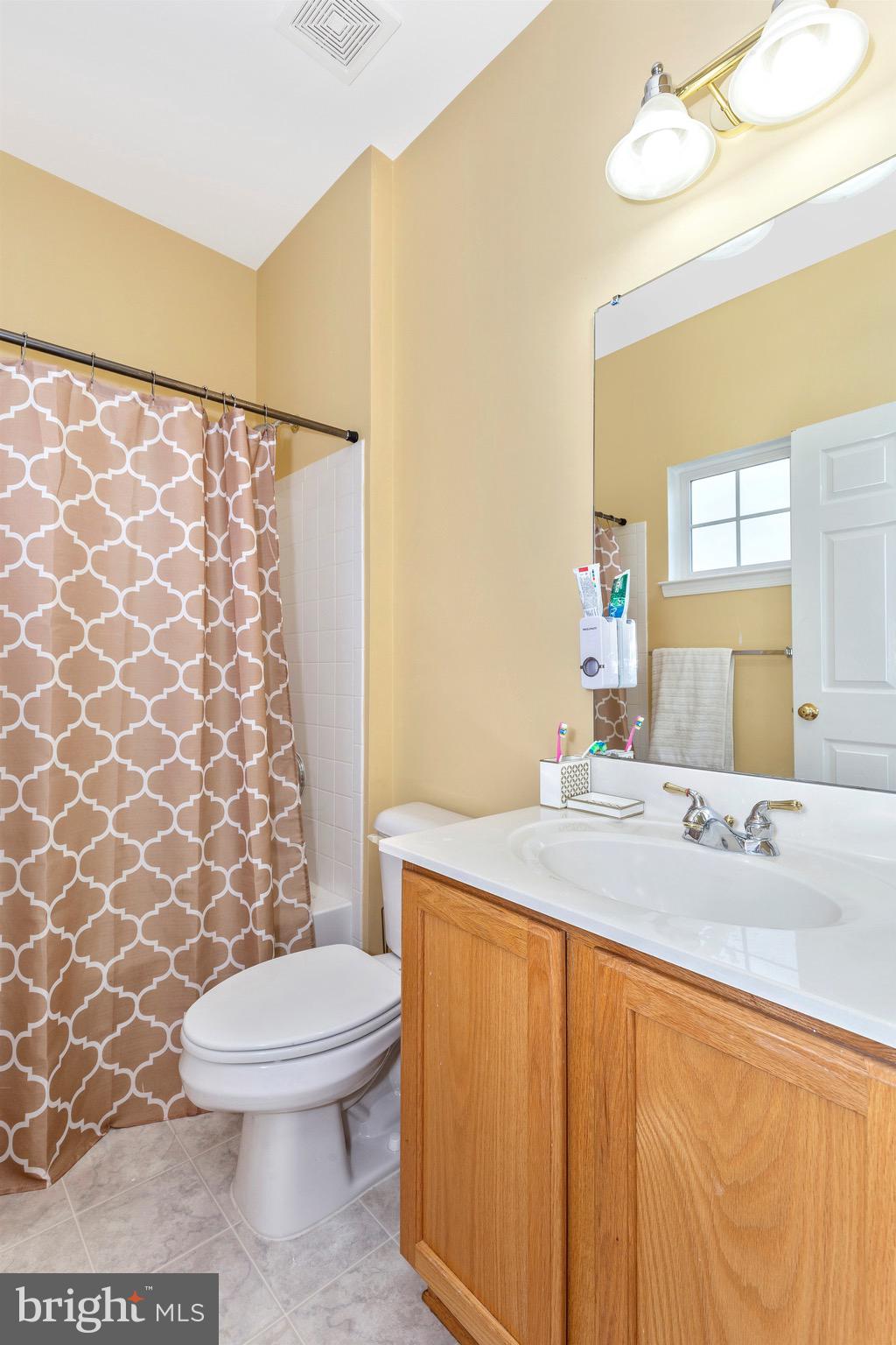 1815 Granby Way Frederick, MD 21702 - Photo 37 of 53 Bathroom
