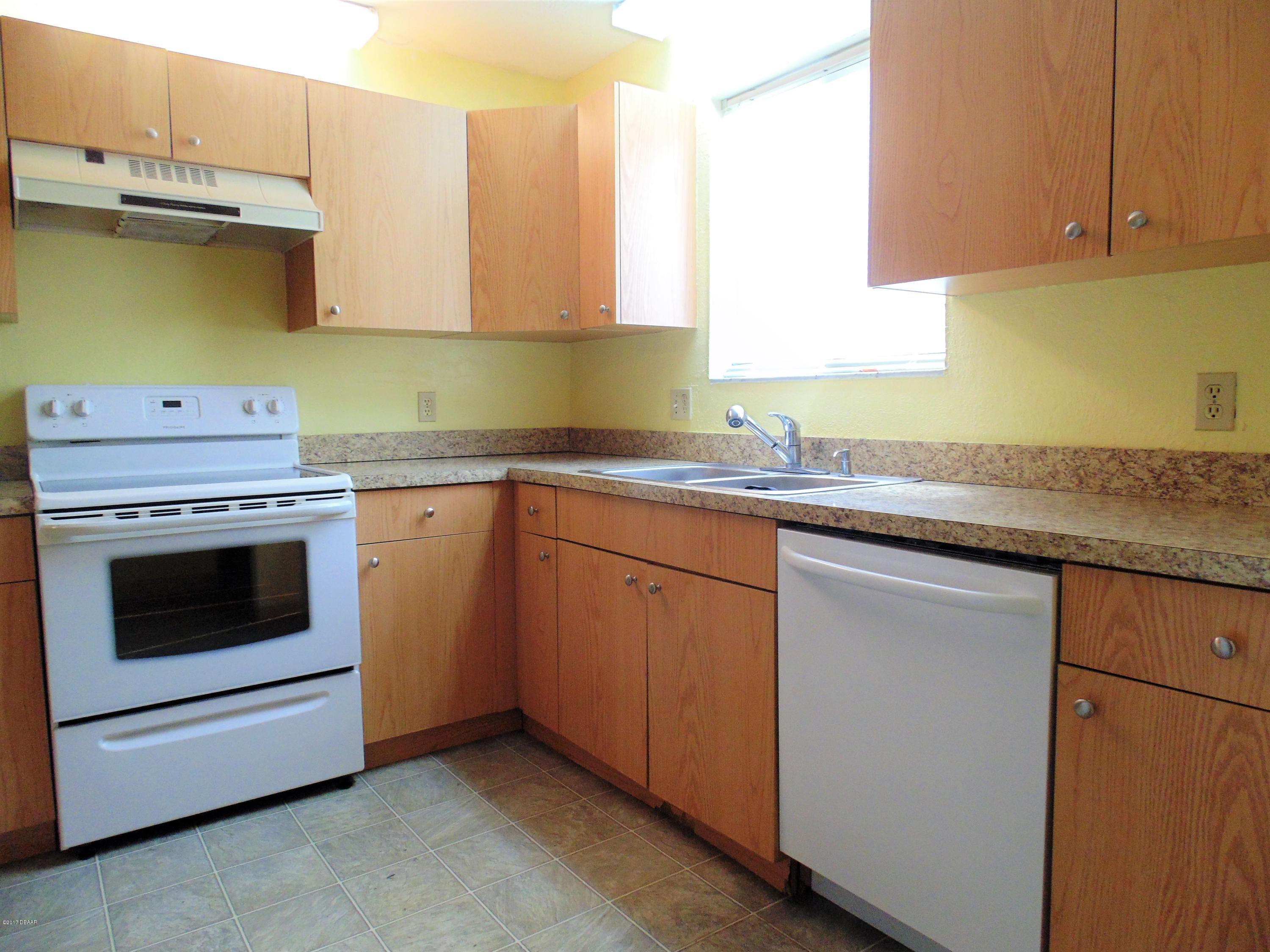 1103 Deer Springs Road Port Orange, FL 32129 - Photo 2 of 11 Kitchen 1