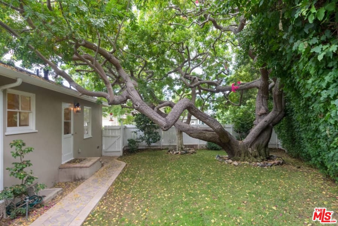 5712 Tellefson Road Culver City, CA 90230 - Photo 25 of 25 a view of a house with a yard