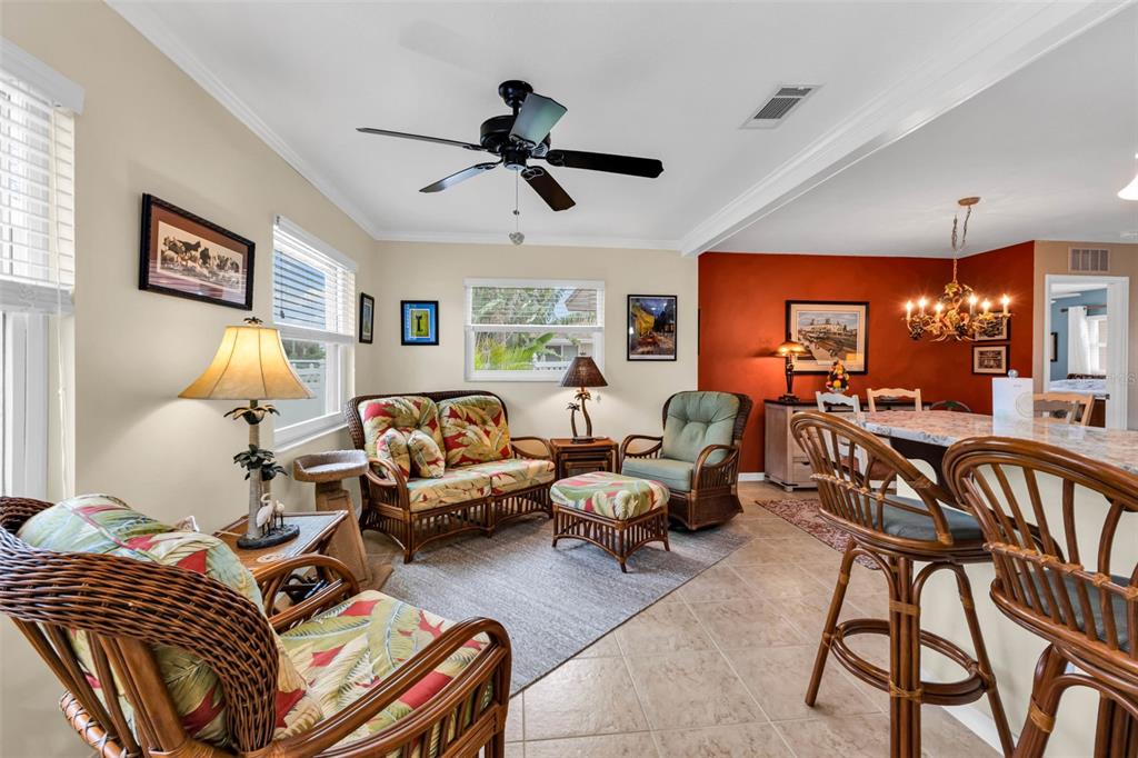 960 Porpoise Road Venice, FL 34293 - Photo 12 of 42 Gallery Image 12