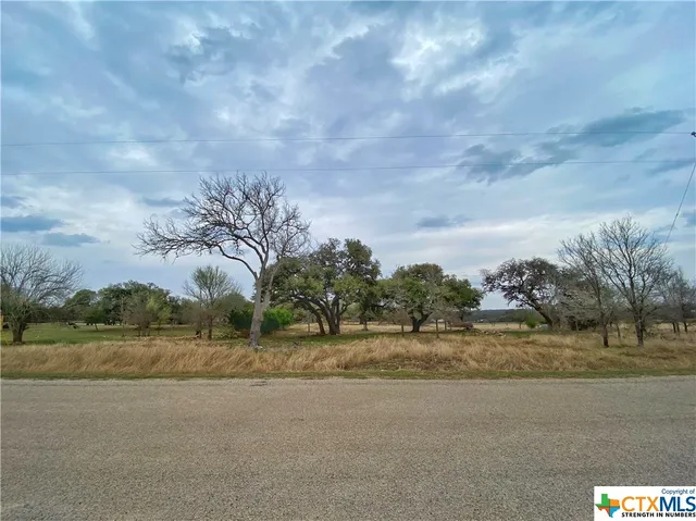 $149,000 | 109 Rio Grande Drive, Blanco, TX 78606